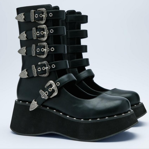 Nasty Gal Mary Janes - Picture 1 of 12